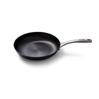 CAST IRON 28CM PATELNIA ŻELIWNA SKOTTSBERG