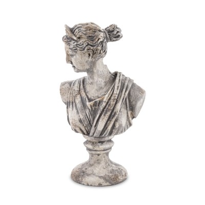 Rzeźba kobieta beton